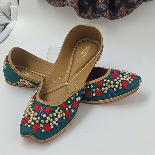 Pearl Ember Garden Jutti