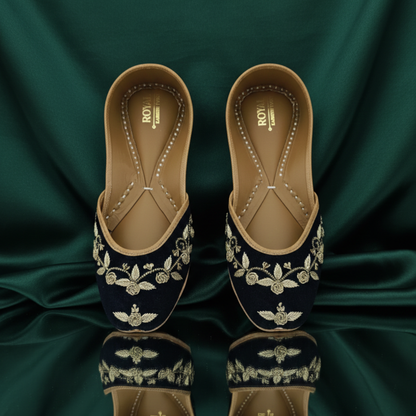 Kali Zari Velvet Gold Jutti