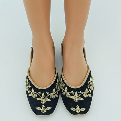 Kali Zari Velvet Gold Jutti