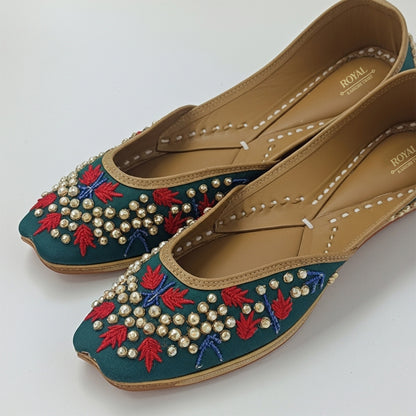 Pearl Ember Garden Jutti