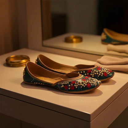 Pearl Ember Garden Jutti